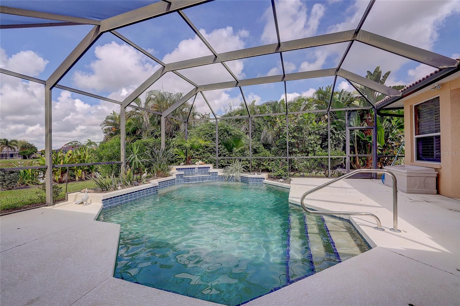 12306 GREENBRIER WAY