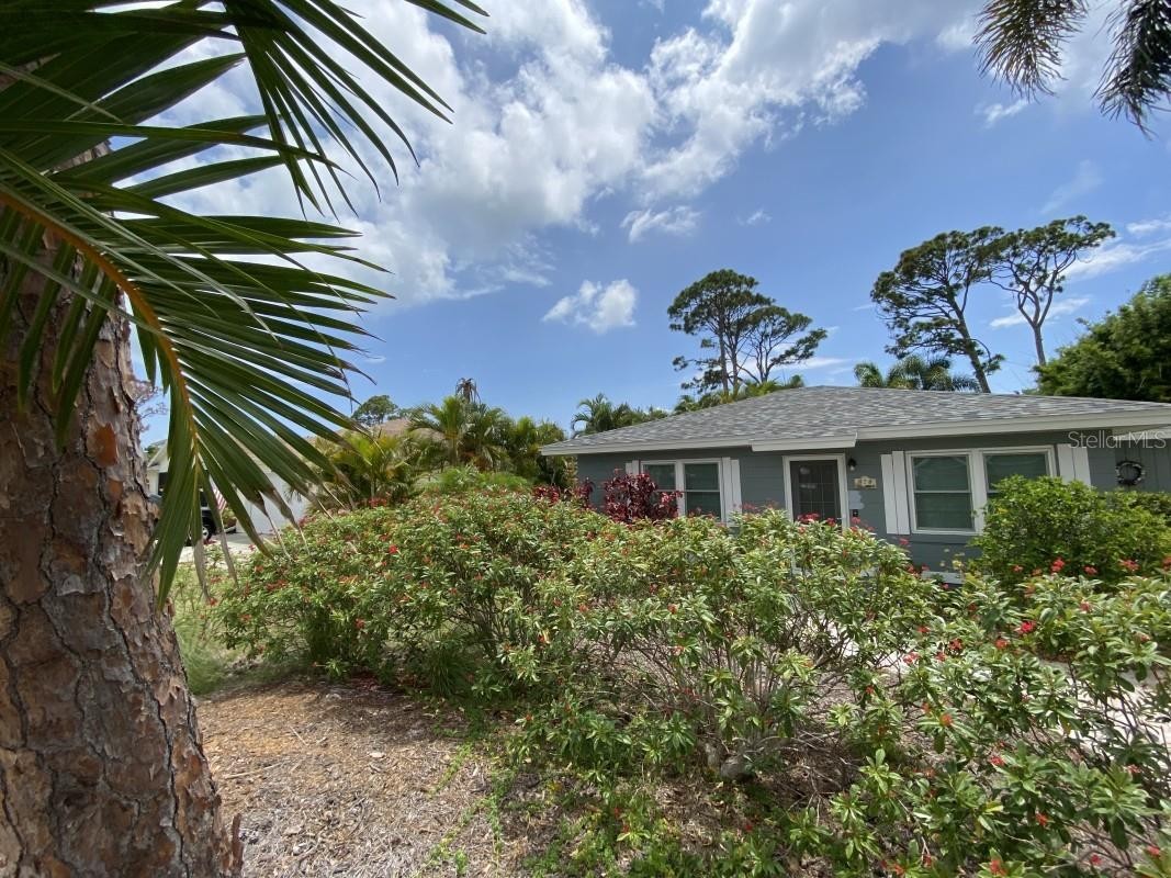 828 NOKOMIS AVE S