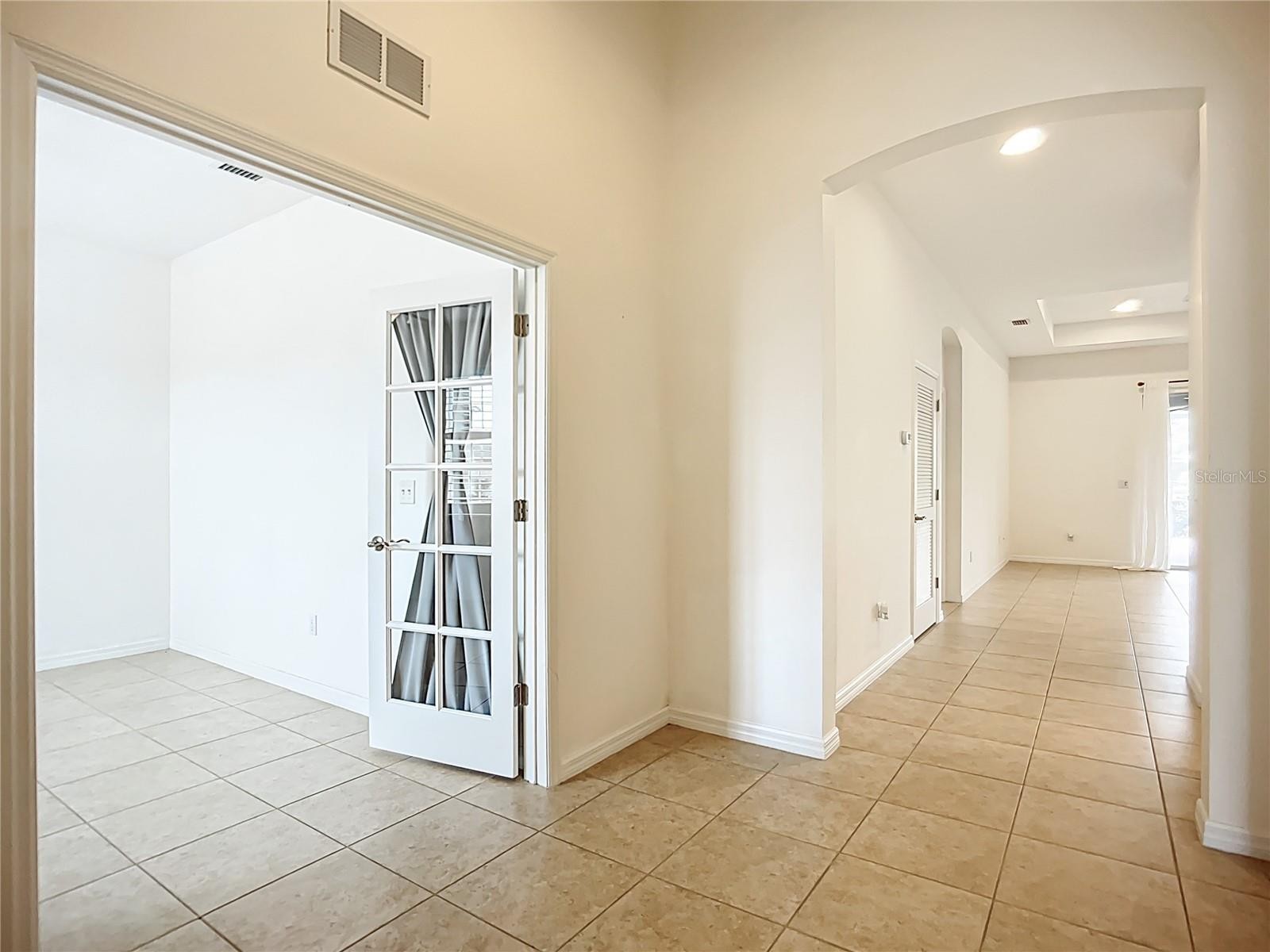 5384 LAYTON DR