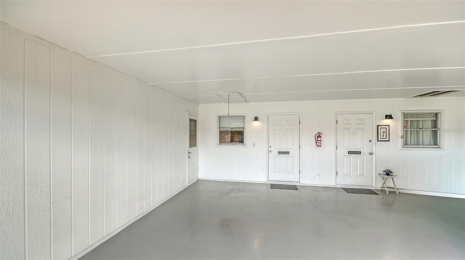 2221 ORANGE BLOSSOM LN