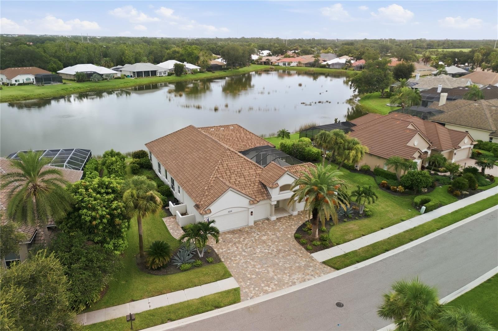 309 S STONE BRIAR CREEK DR