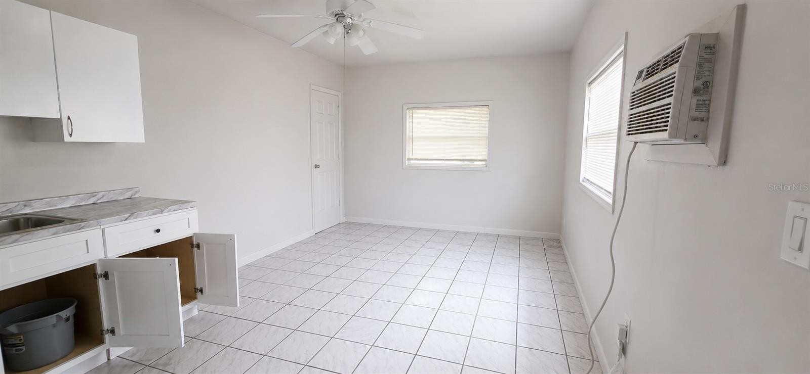 12142 MARGARITA AVE