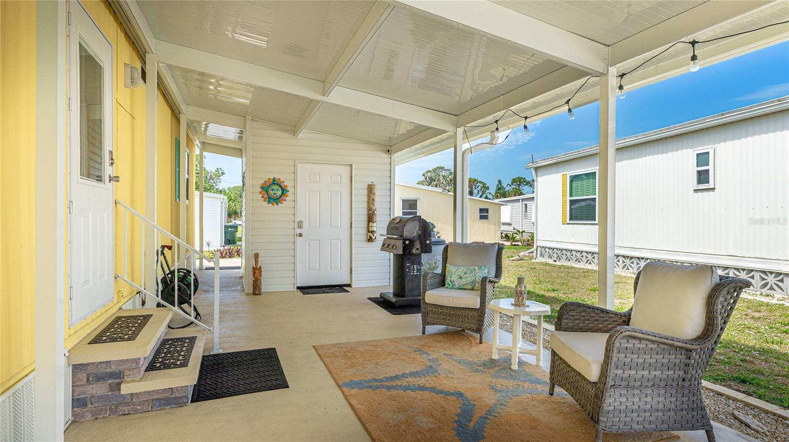 60 S EASTER ISLAND CIR