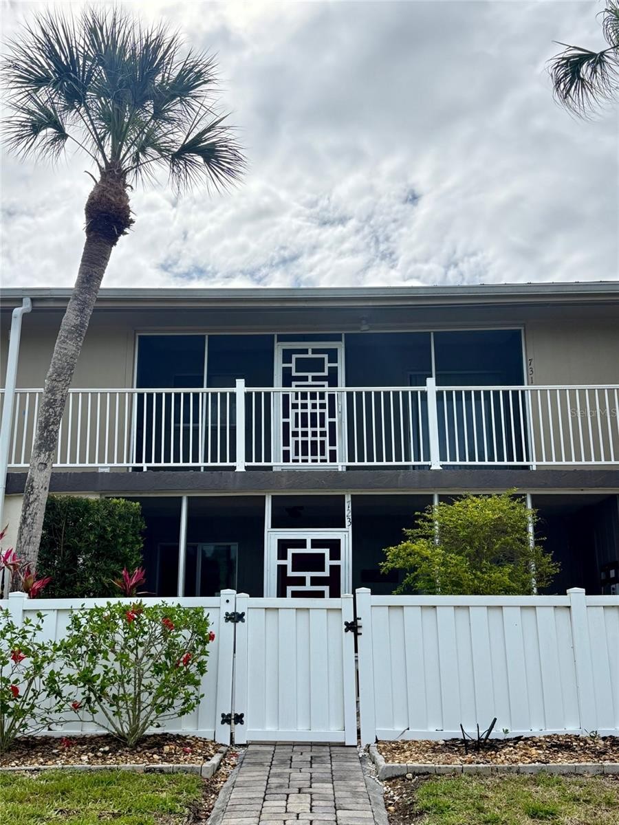 731 MANATEE AVE #731