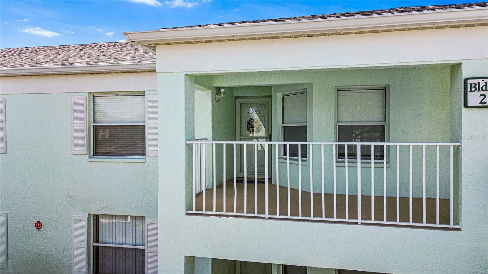 5725 GREENWOOD AVE #2203