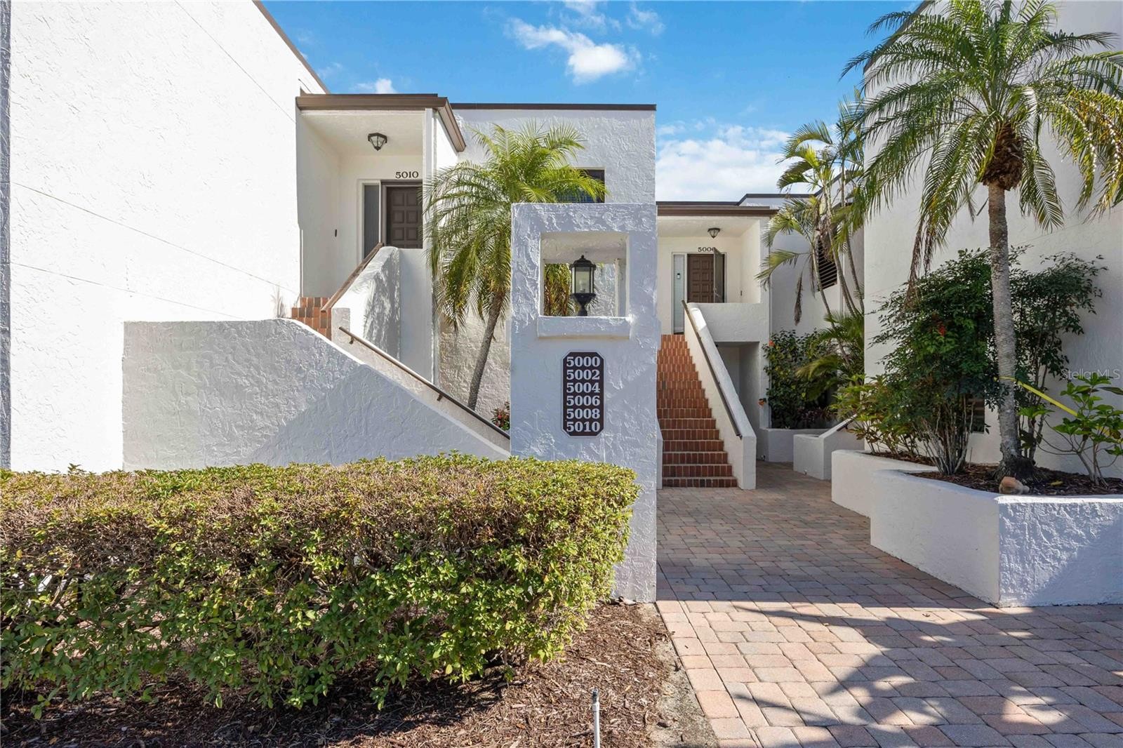 5010 MARSH FIELD RD #32