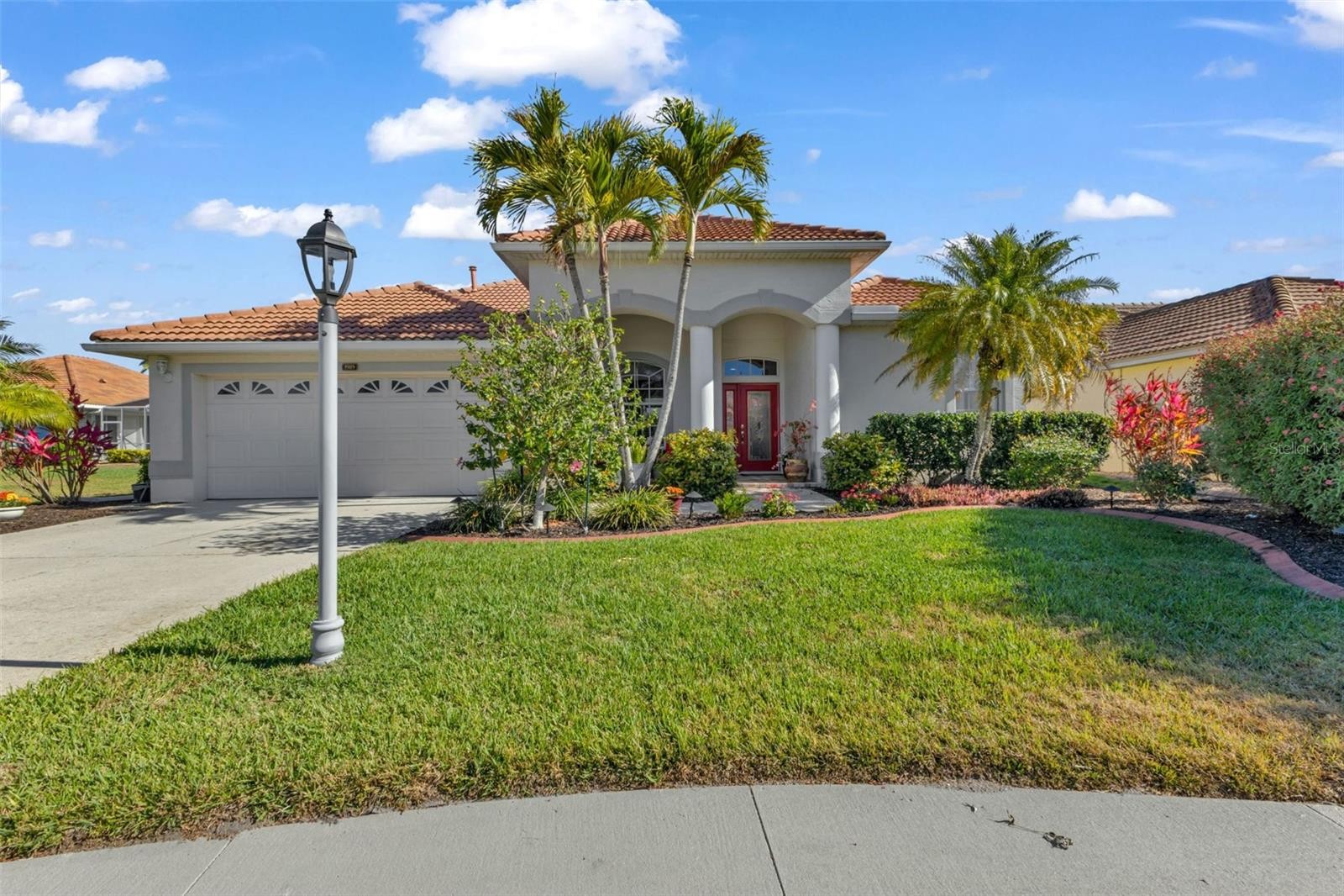 1989 COCONUT PALM CIR