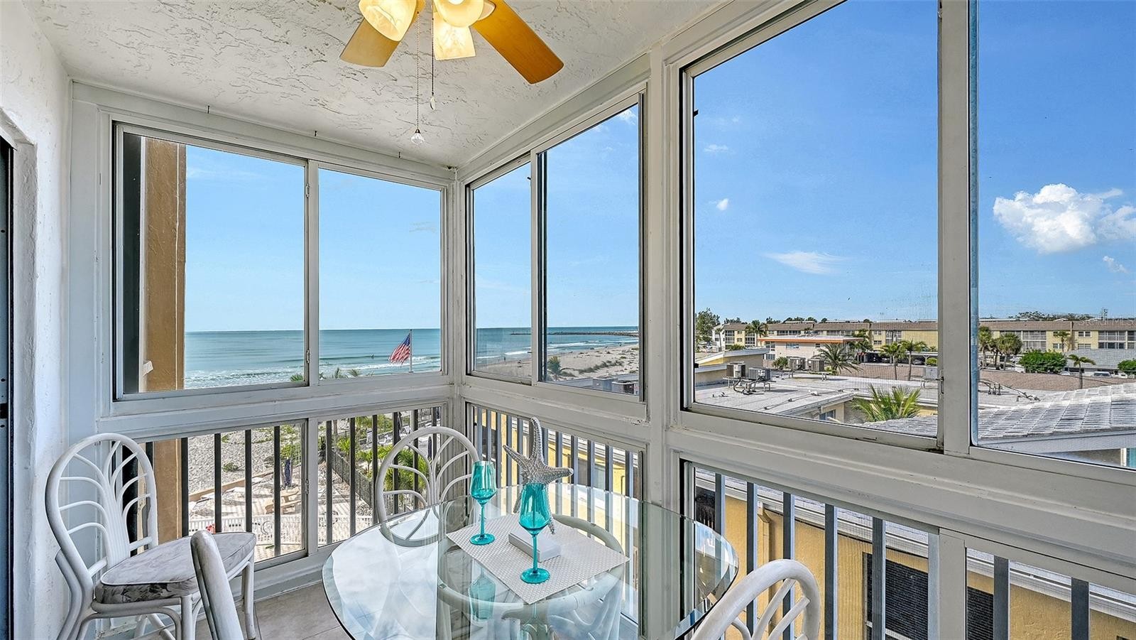 1255 TARPON CENTER DR #414