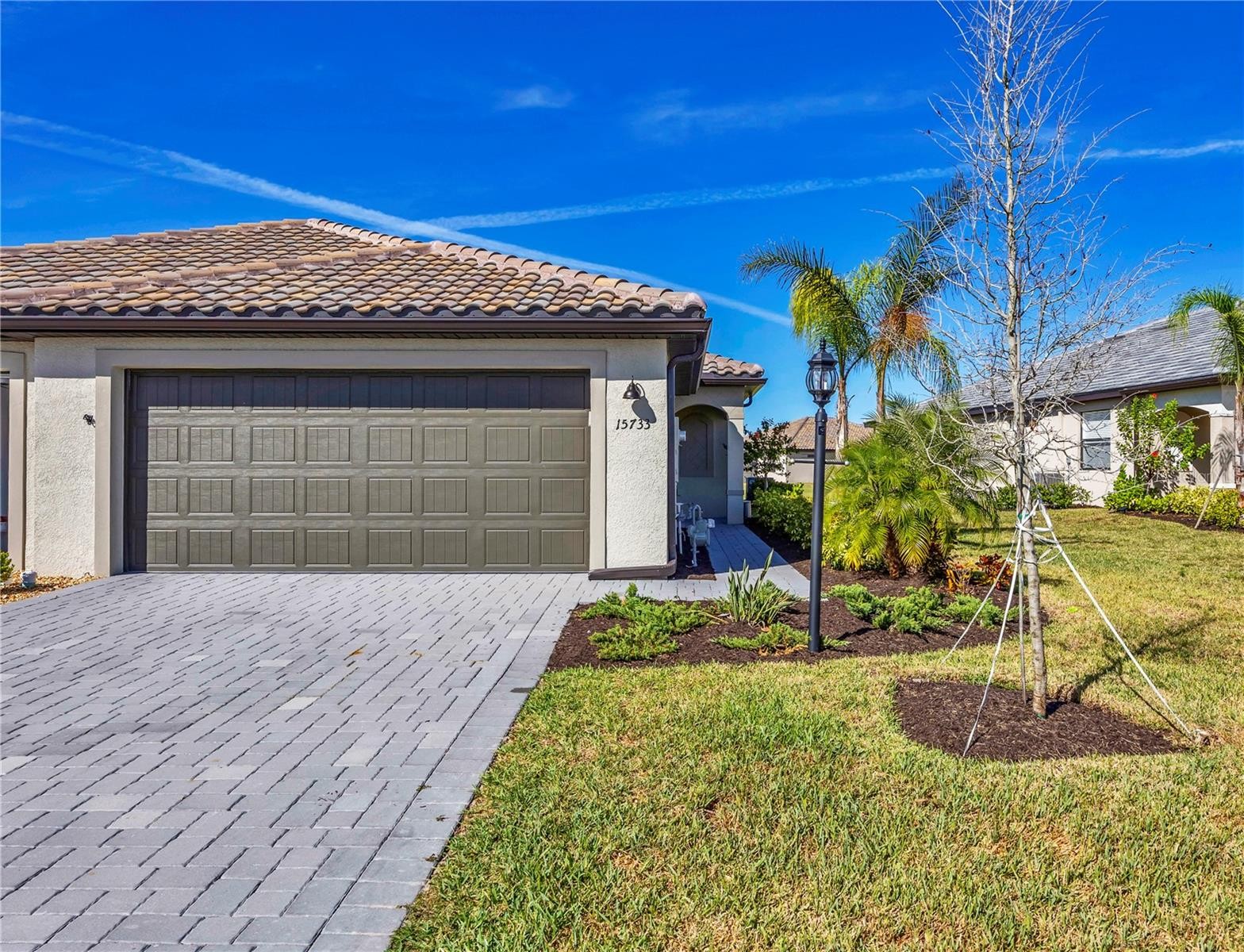 15733 SUNNY DAY DR