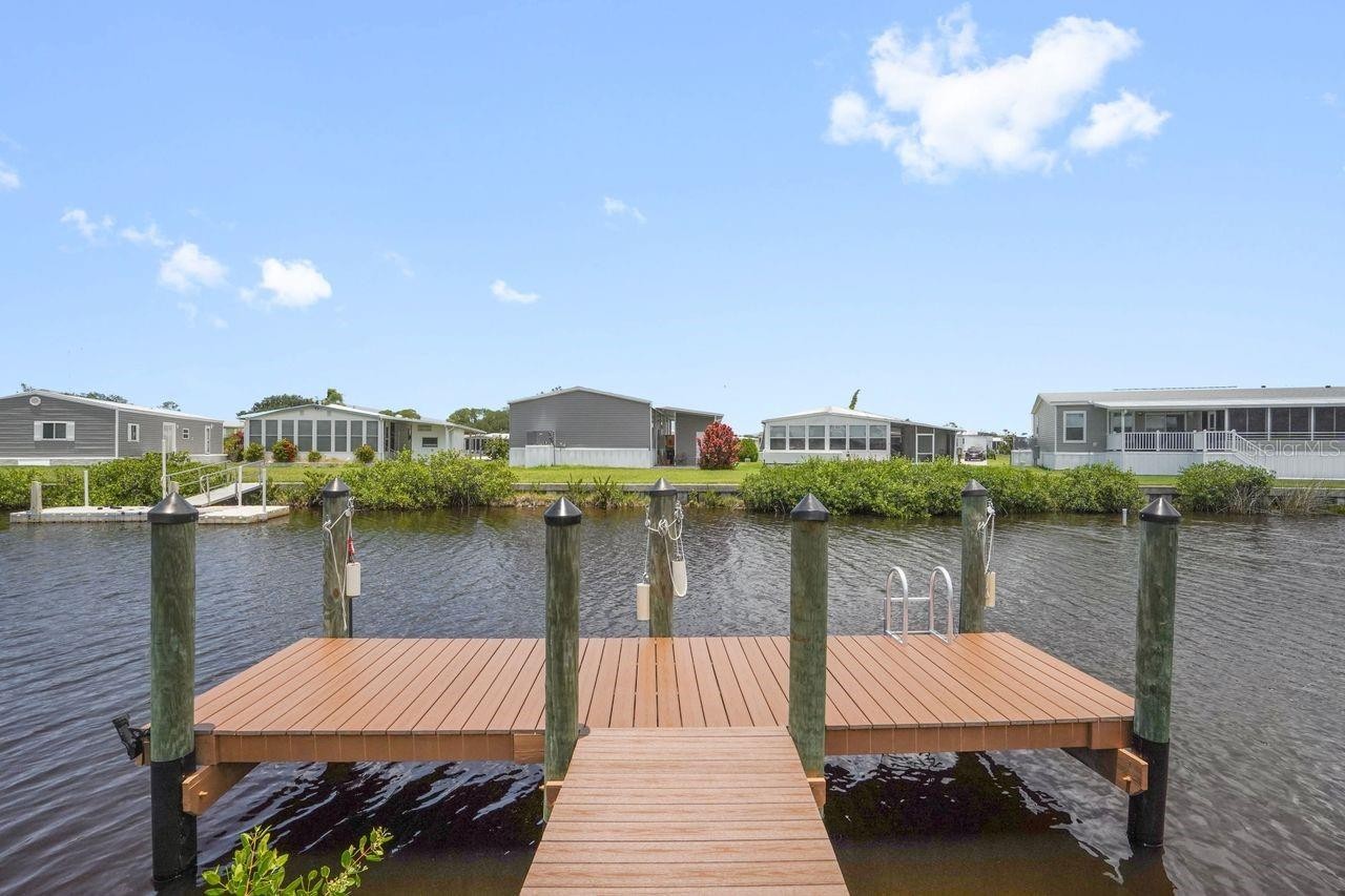 654 BLACKBURN BLVD