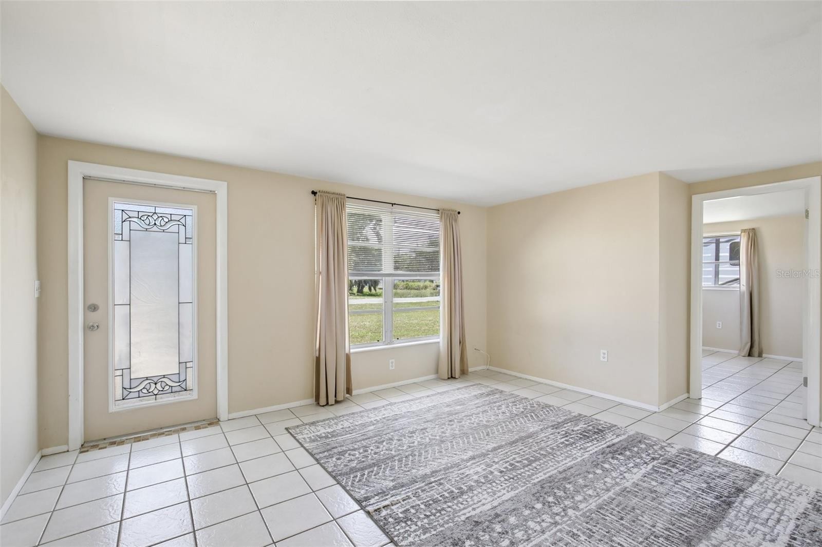 681 PALMETTO DR