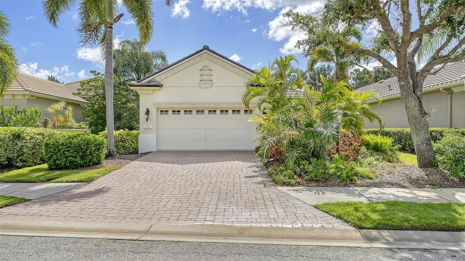7223 PRESIDIO GLN