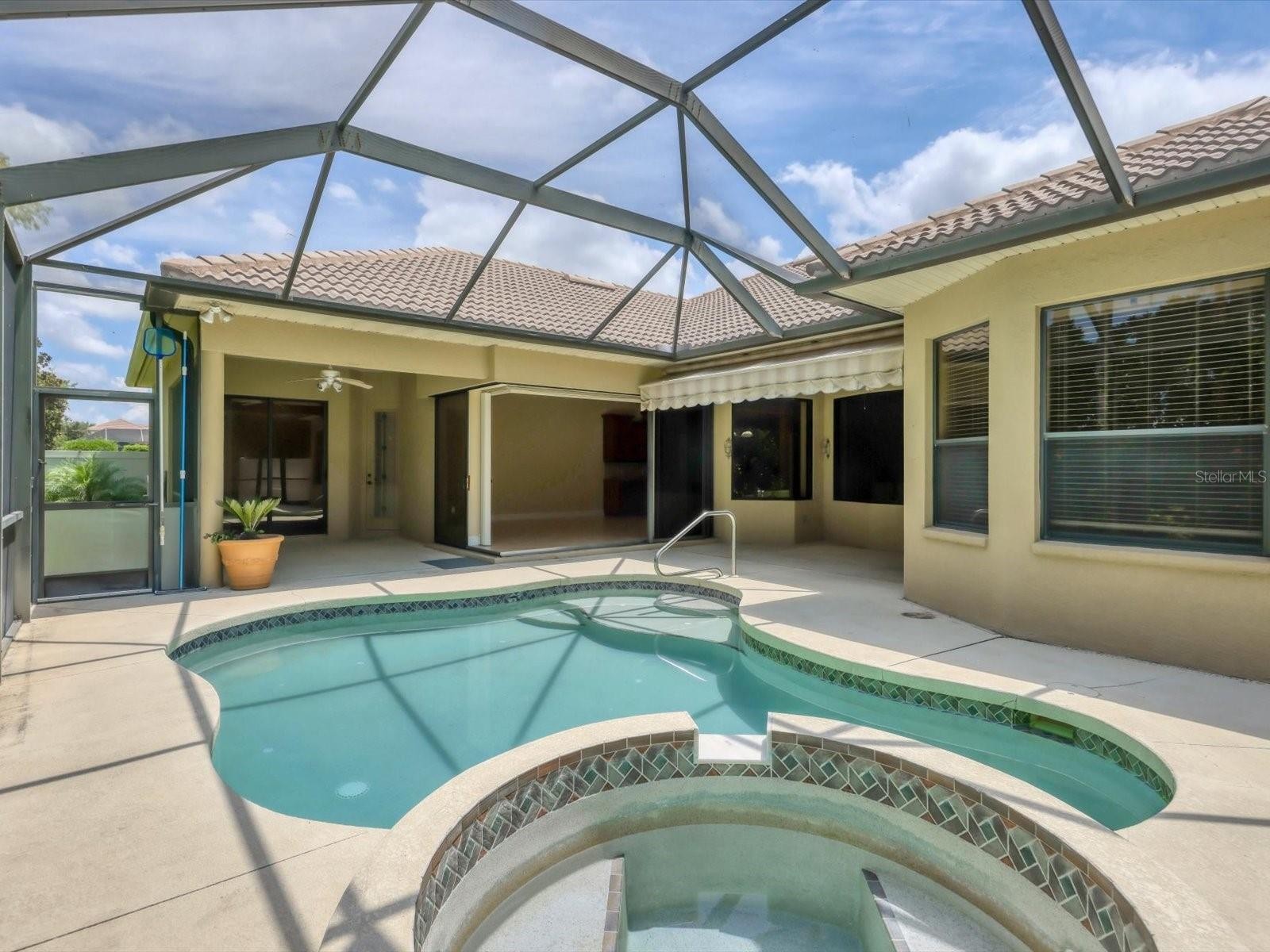 4688 TUSCANA DR