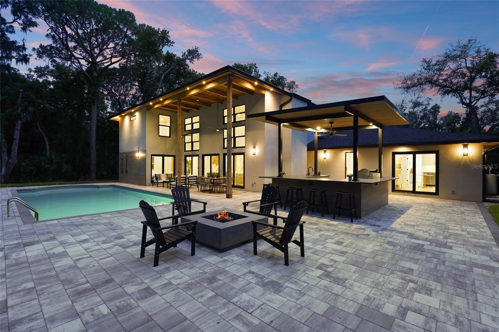 3325 WEBBER WOODS DR