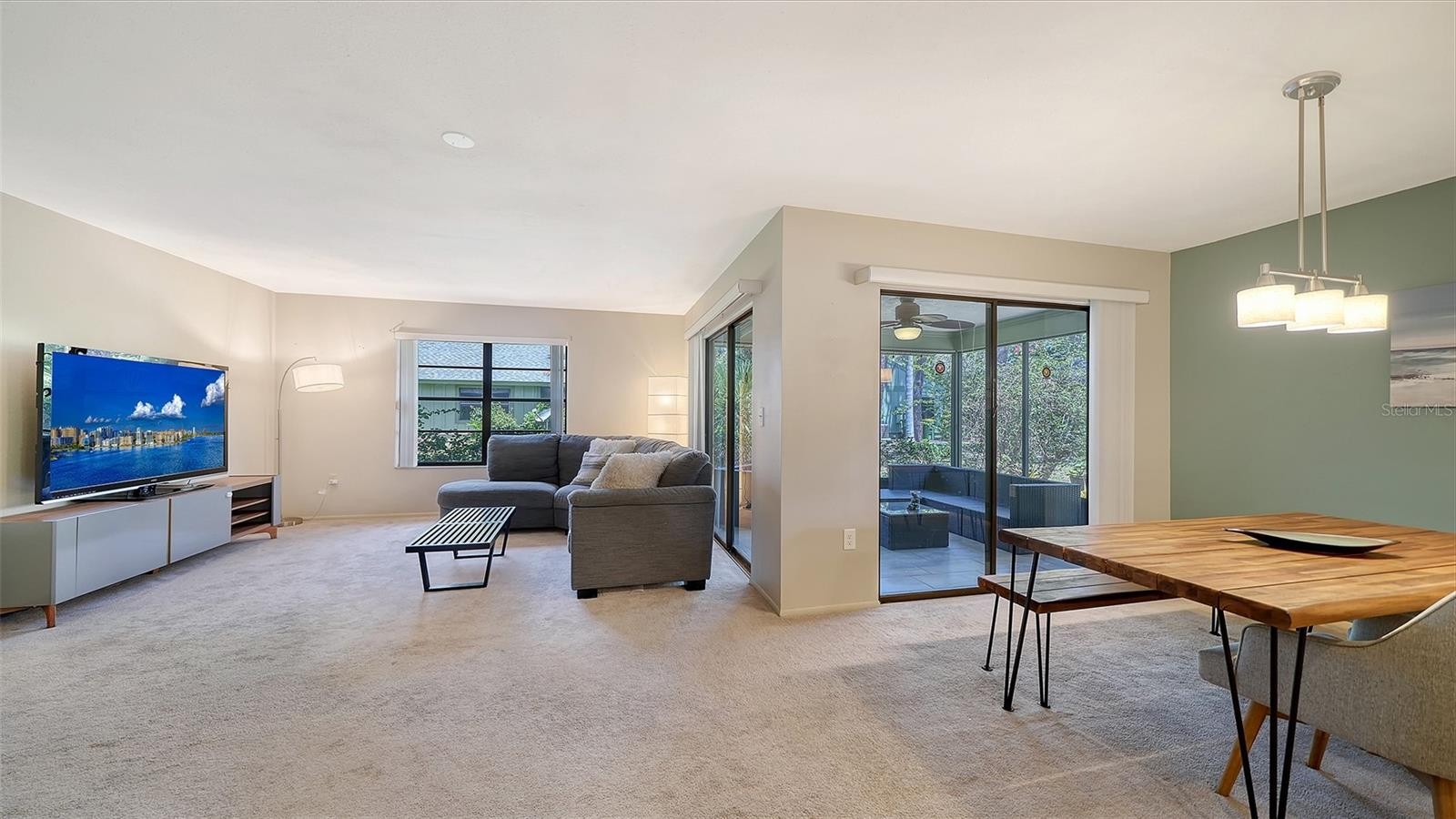 5056 BARRINGTON CIR #2602