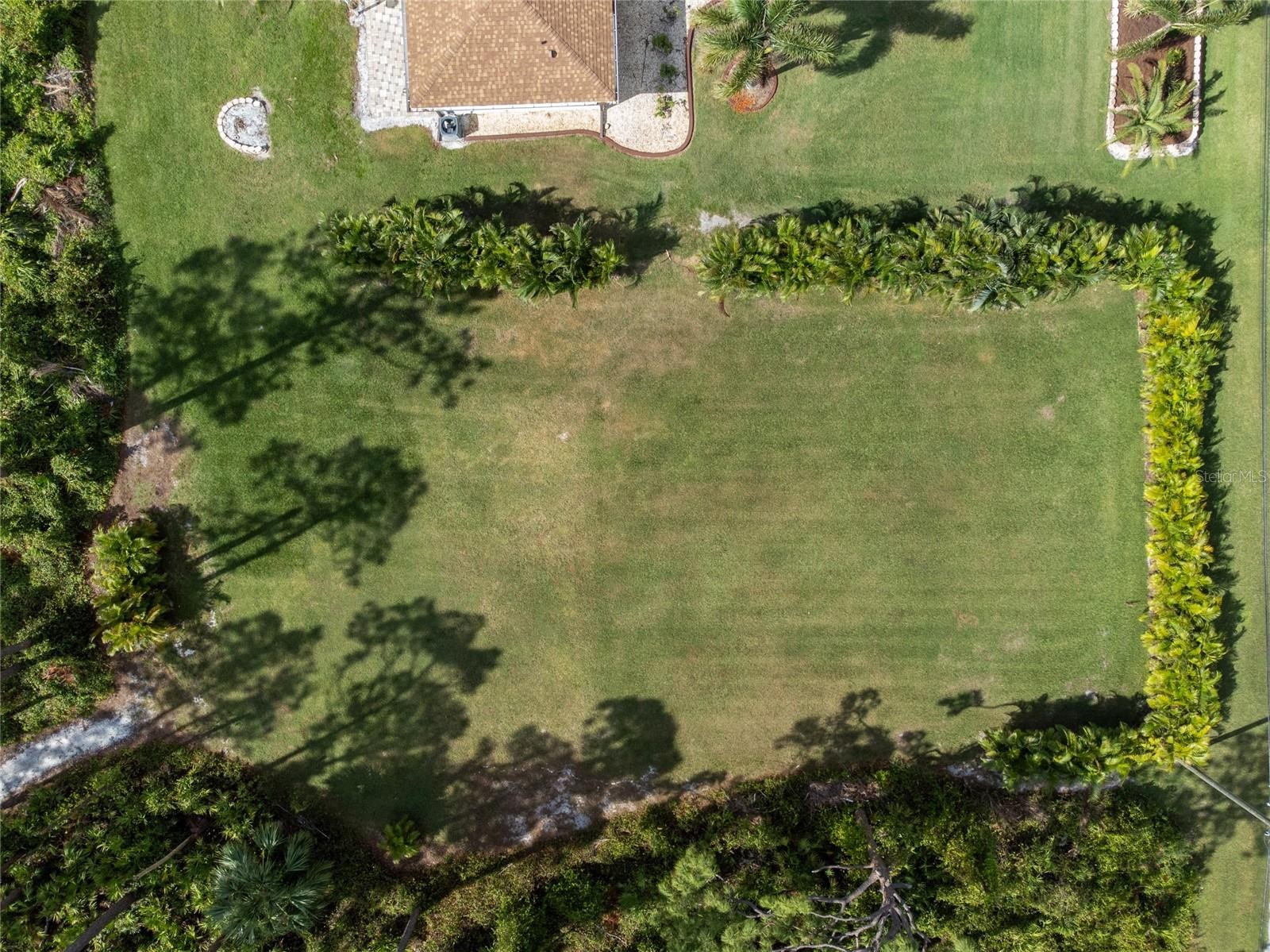 ROLLING RD & E HALLMARK BLVD