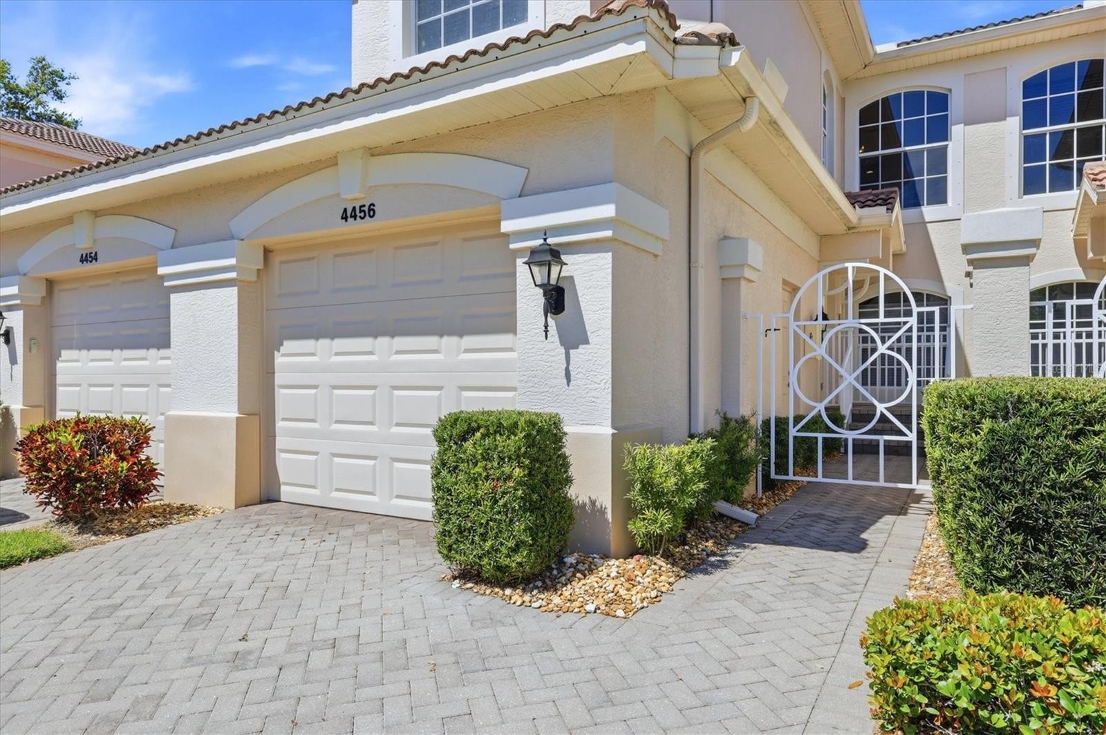 4456 STREAMSIDE CT #1605