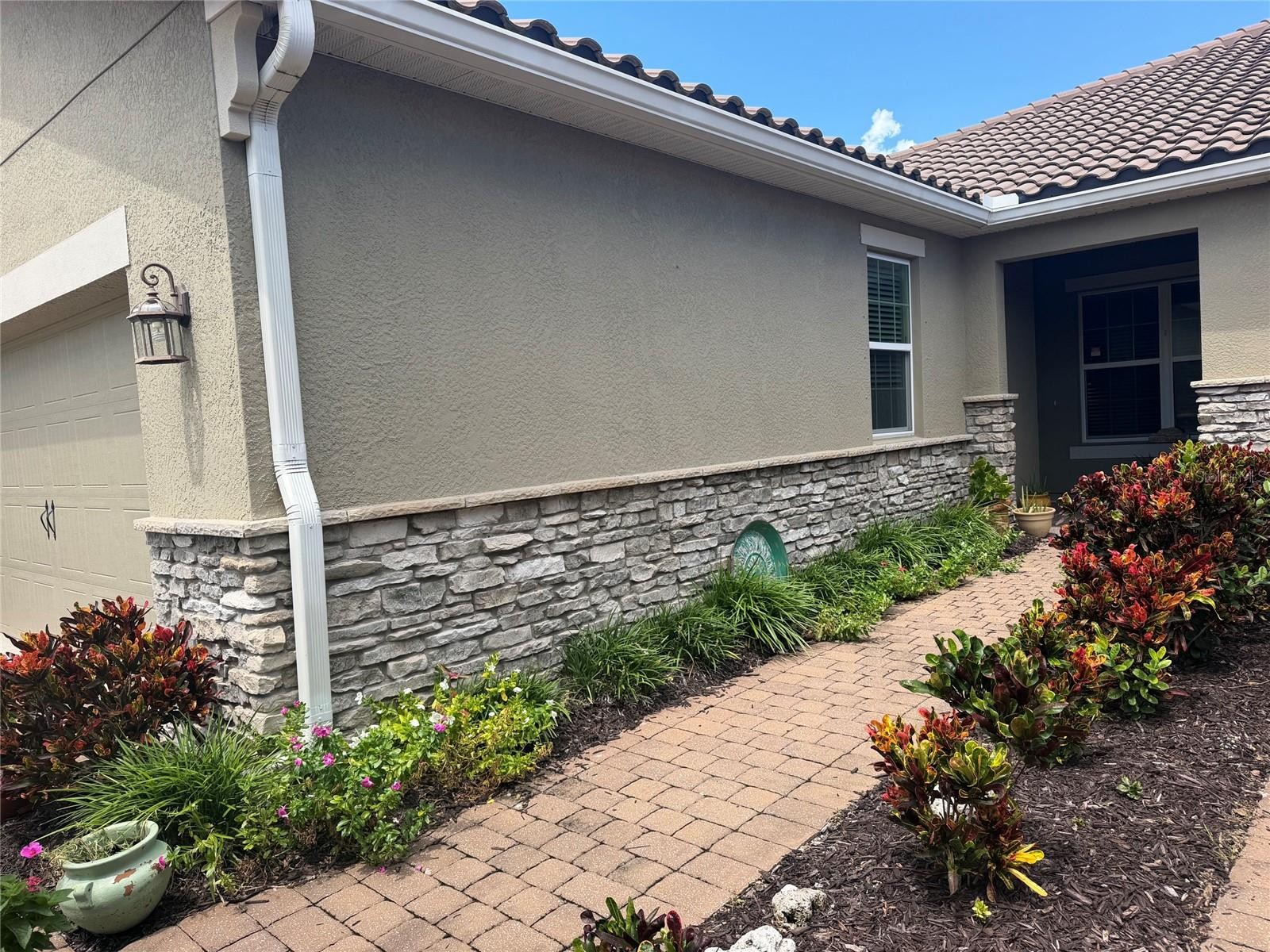 11940 TAPESTRY LN