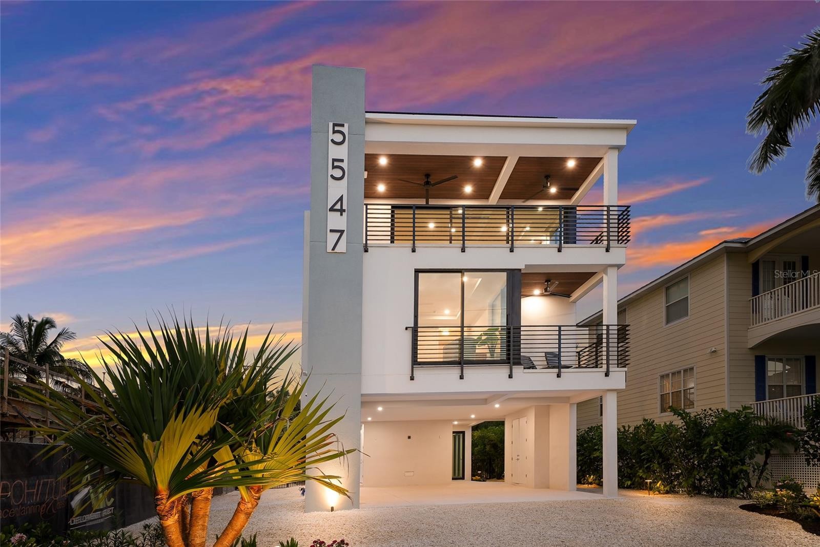 5547 AVENIDA DEL MARE
