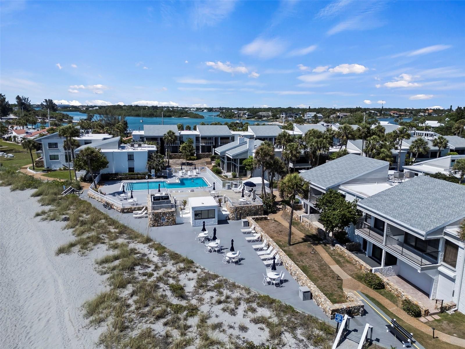 1555 TARPON CENTER DR #G 235