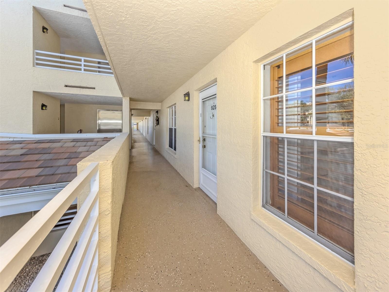 925 WEXFORD BLVD BLVD