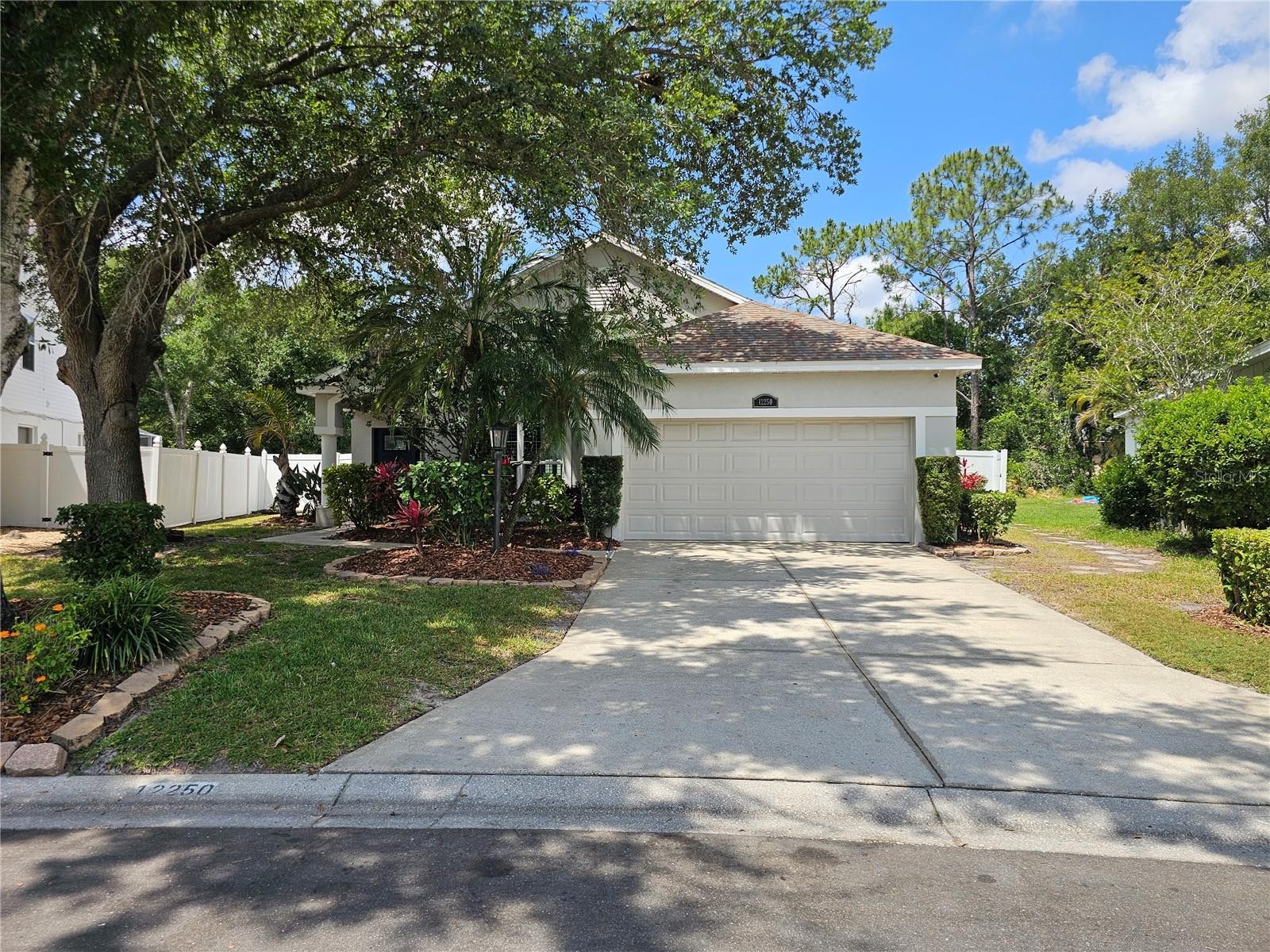 12250 HOLLYBUSH TER
