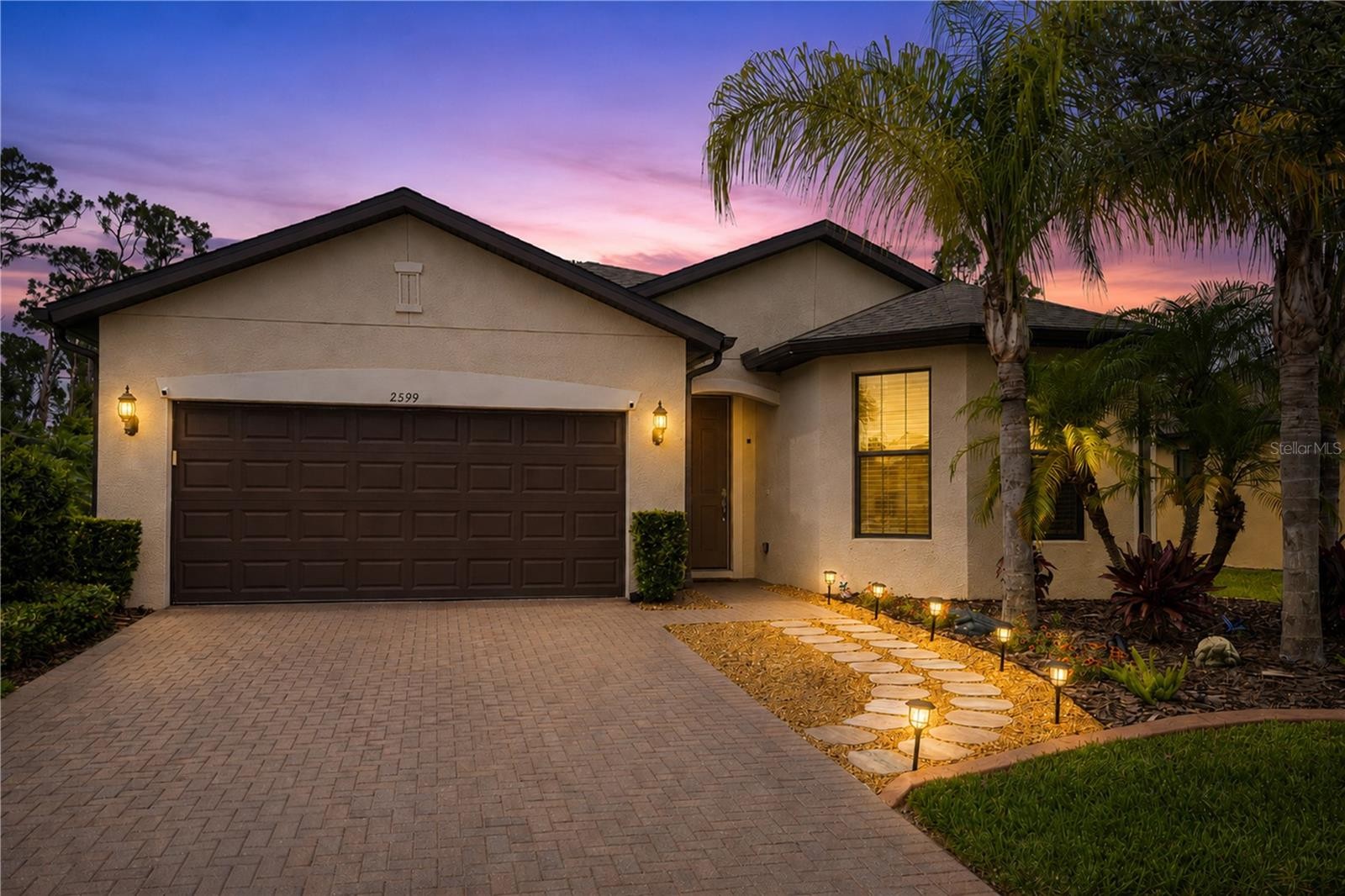 2599 SHERMAN OAK DR