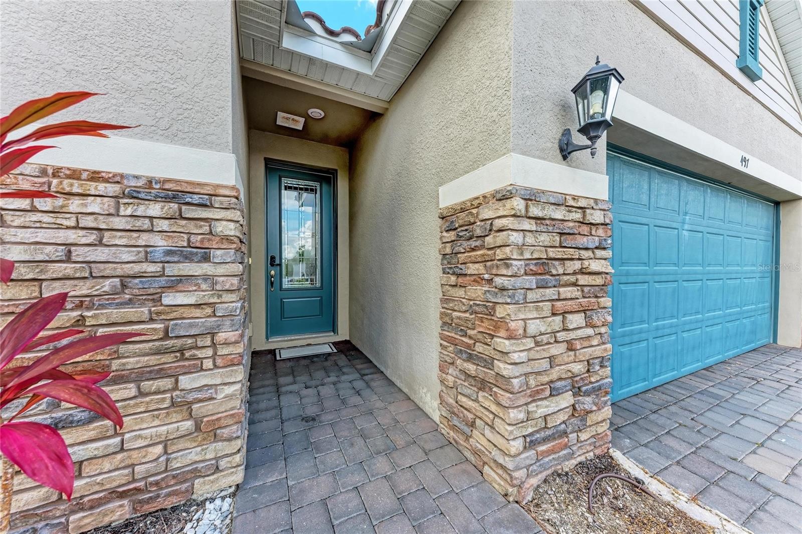 497 FIREBUSH DR