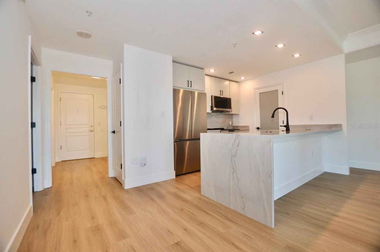 750 N TAMIAMI TRL #307