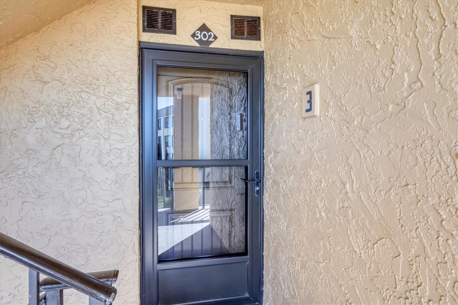 8750 MIDNIGHT PASS RD #302