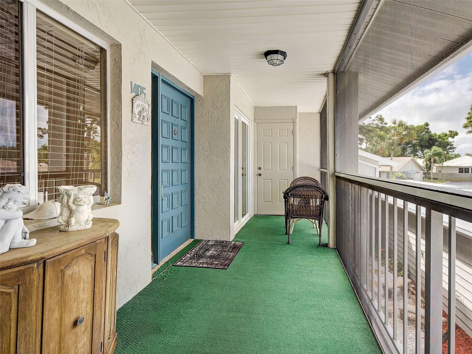 1405 PINE LAKE DR #5