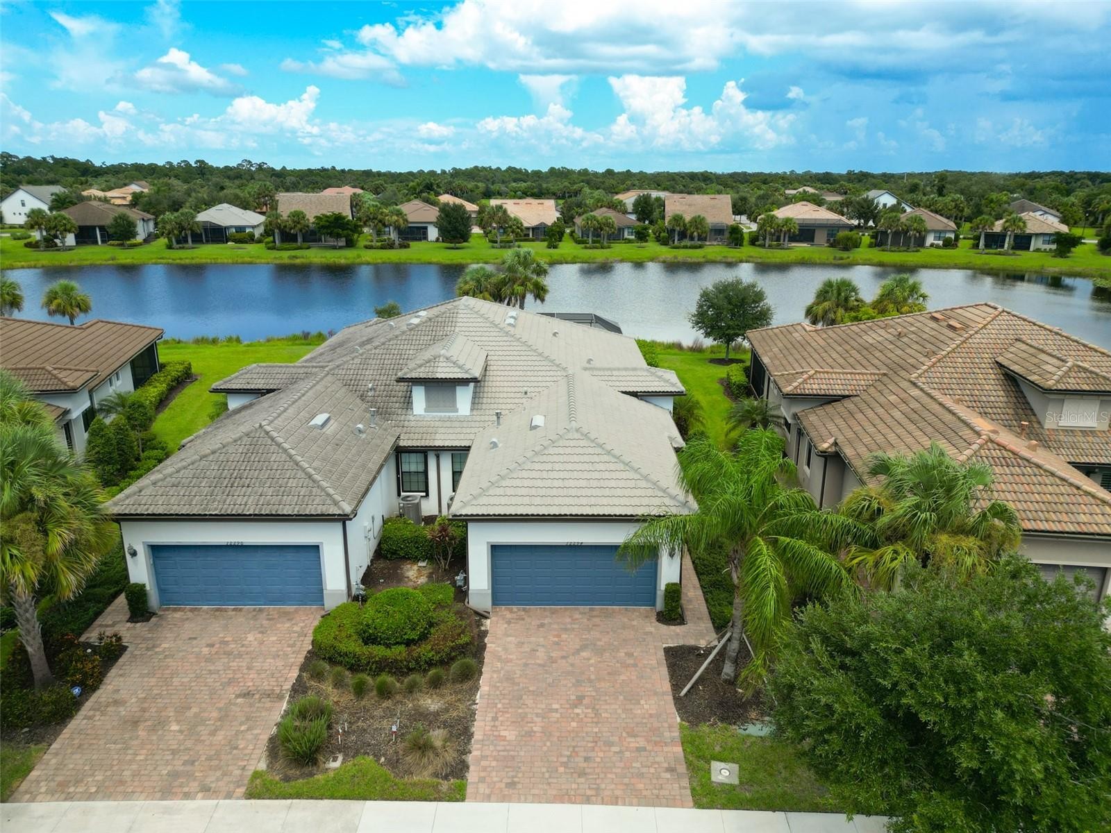 12294 MYRTLE BAY CT