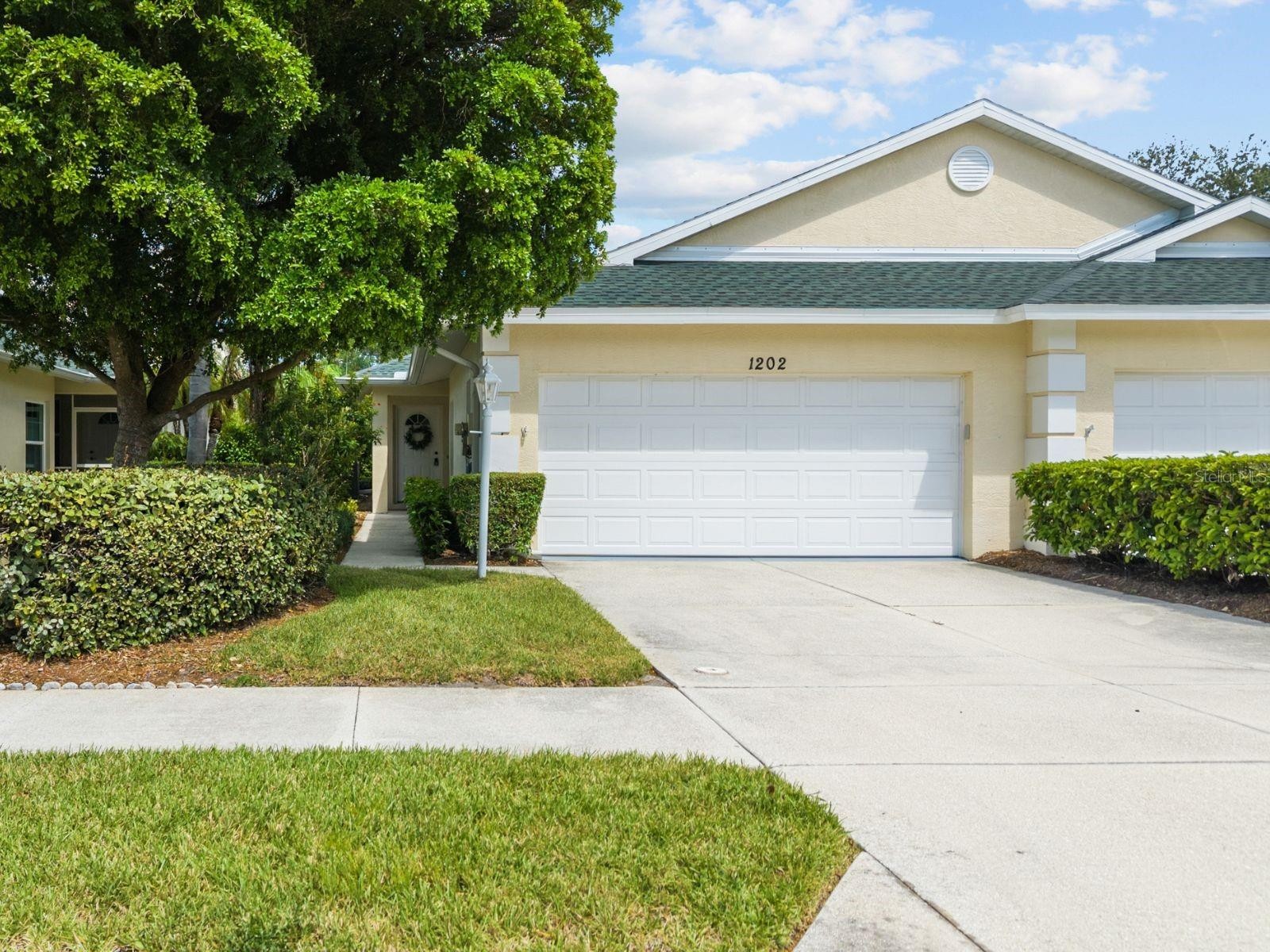 1202 AUBURN COVE CIR