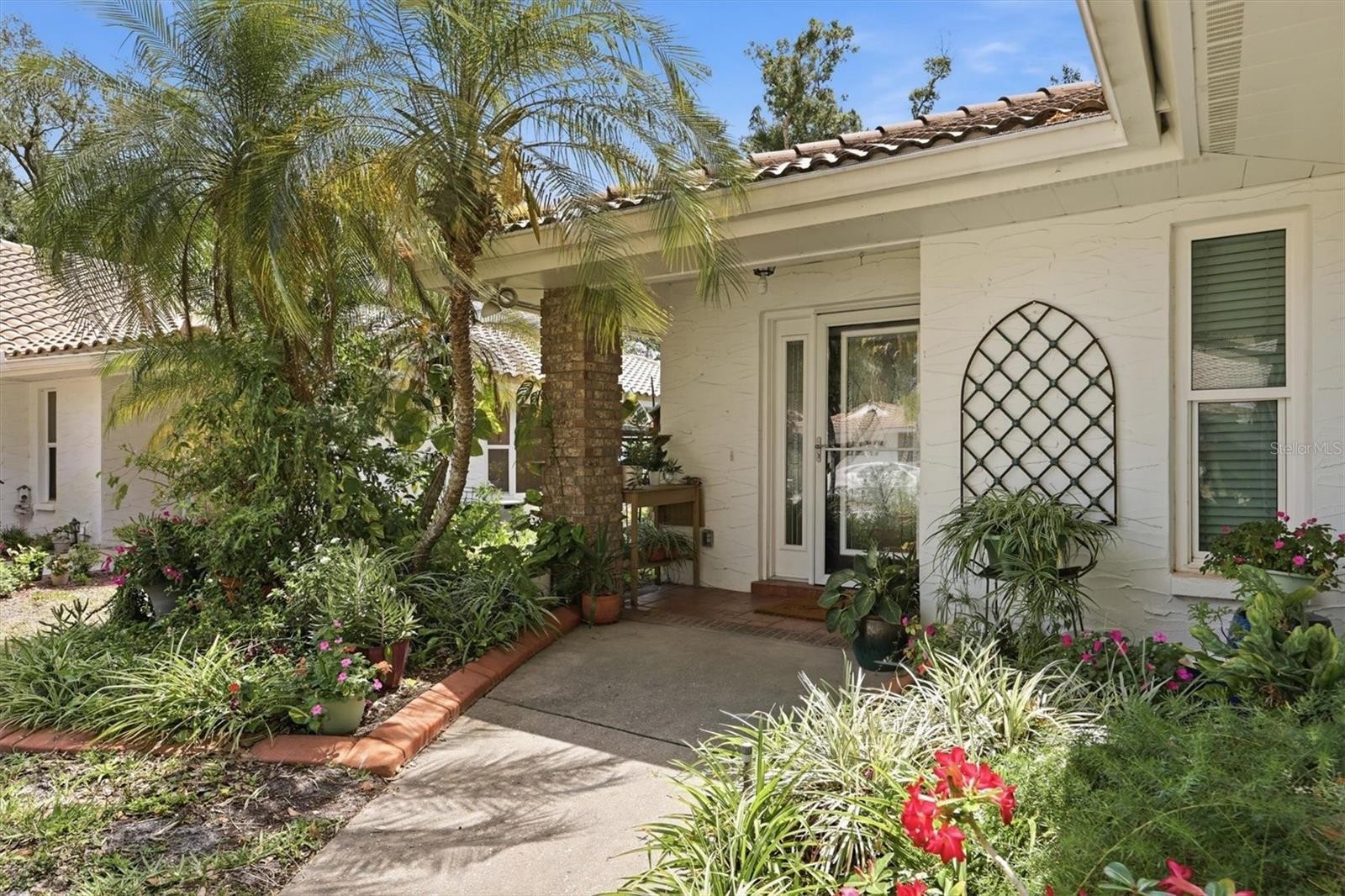 5723 GARDEN LAKES PALM