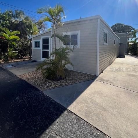 10315 CORTEZ RD W #1B