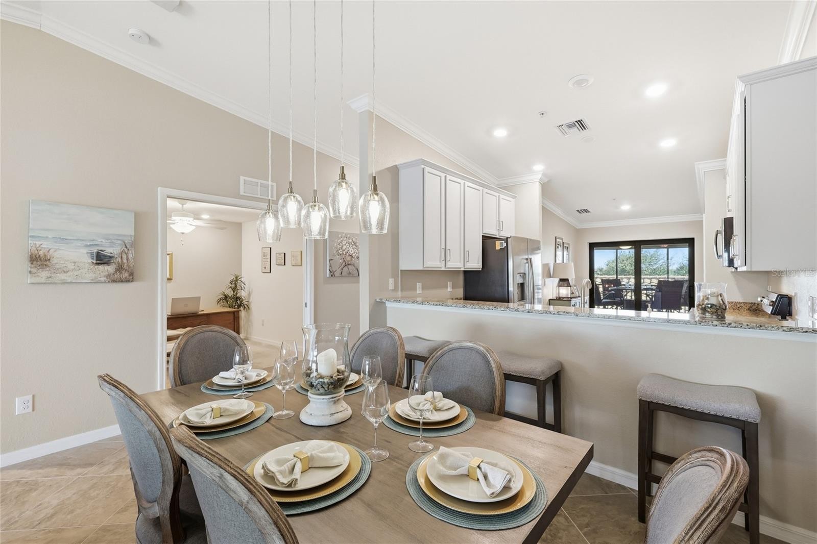 5577 PALMER CIR #205