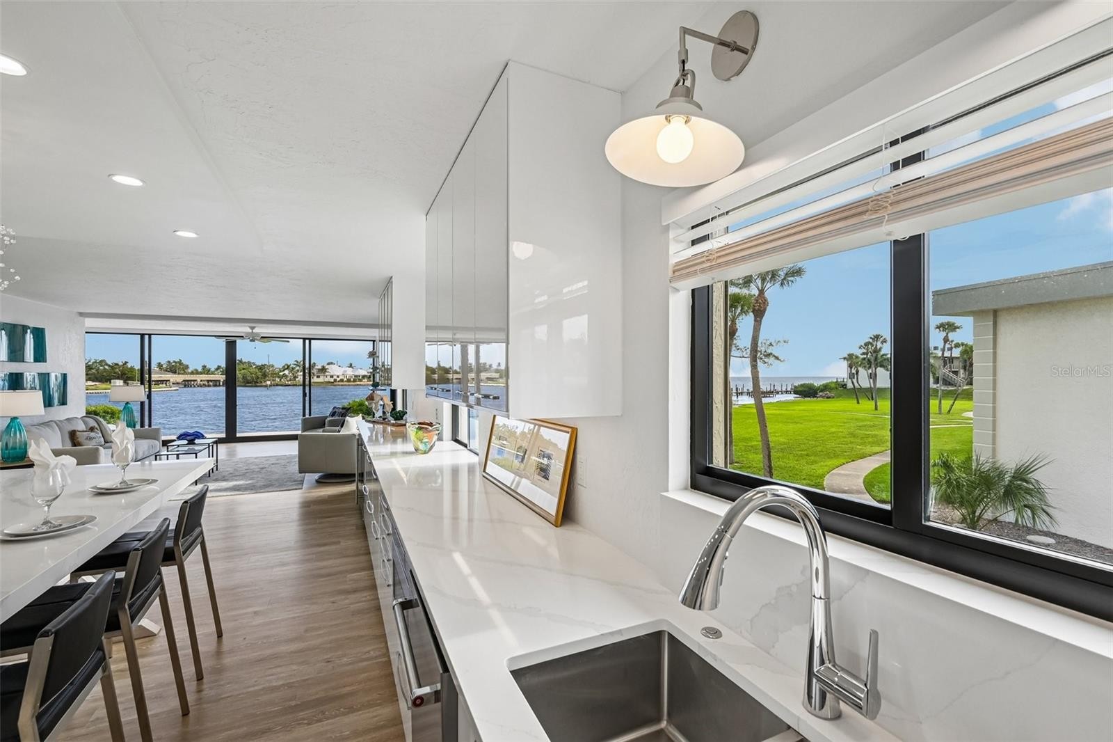 6200 FLOTILLA DR #301