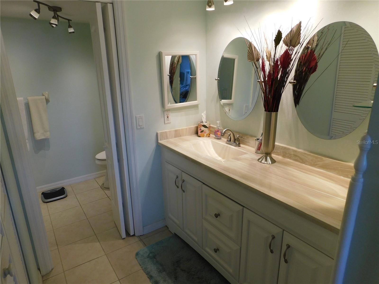 7301 29TH AVE DR W #108