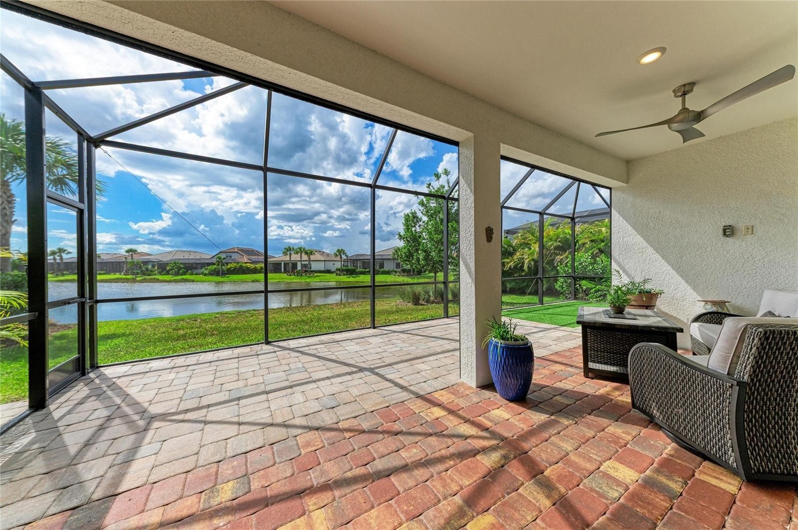 7412 SUMMERLAND CV