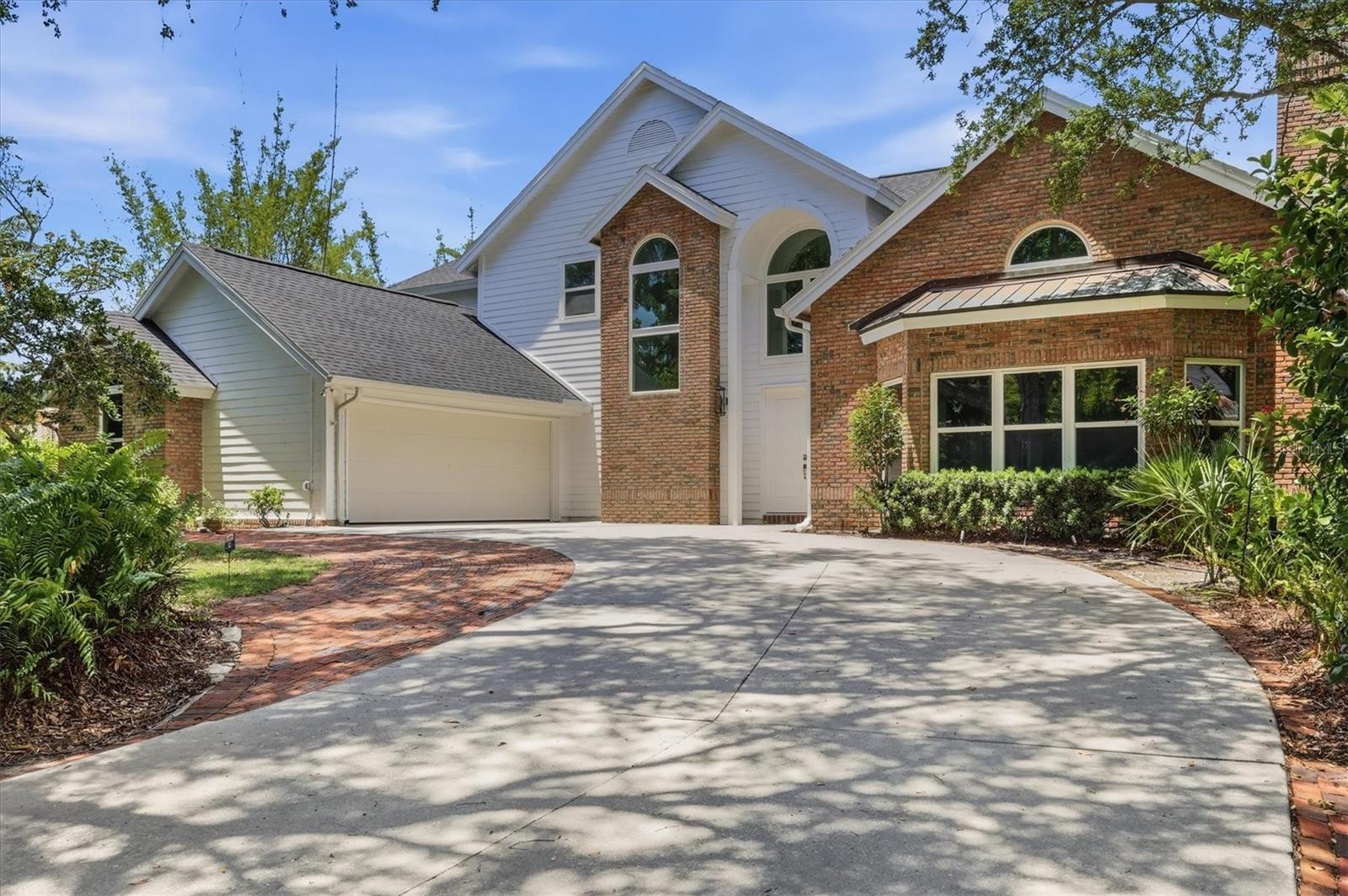 1351 DIXIE LEE LN