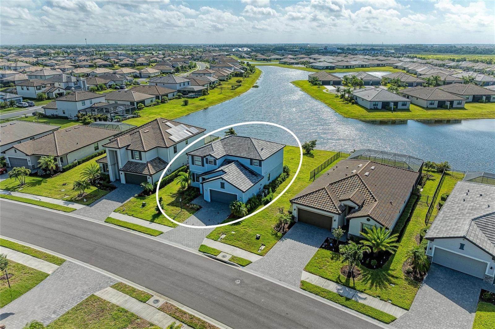 5325 CORAL REEF WAY