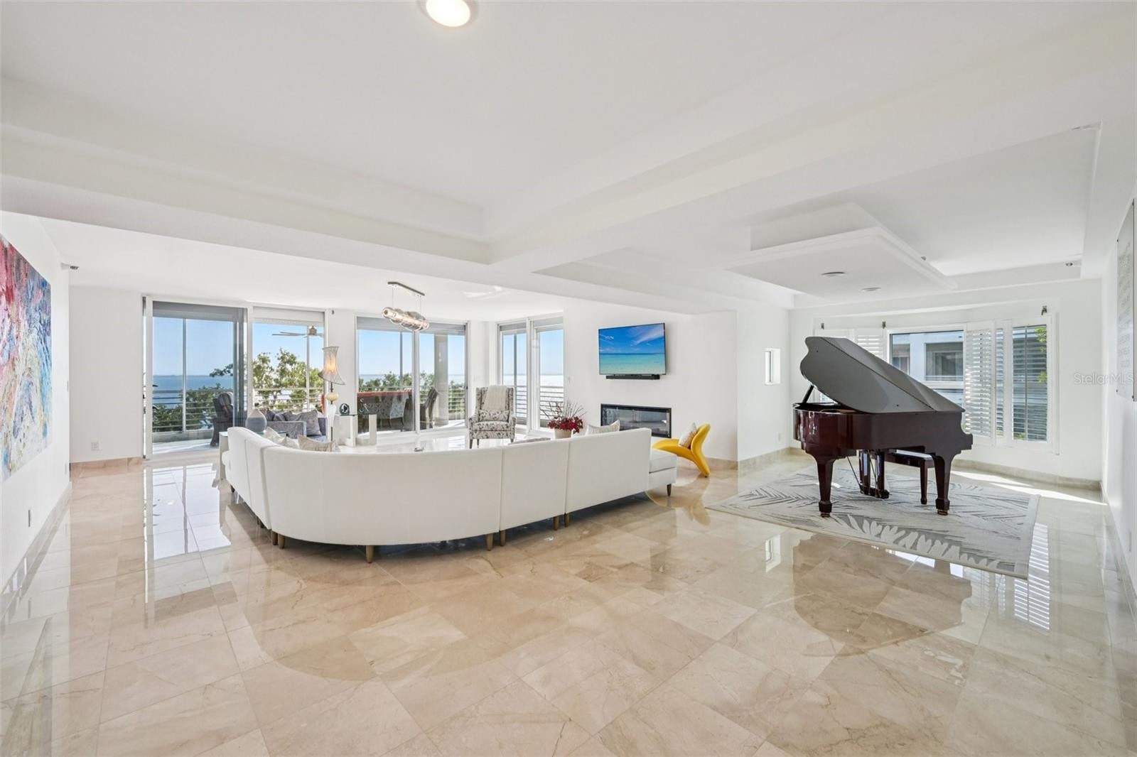 2450 HARBOURSIDE DR #244