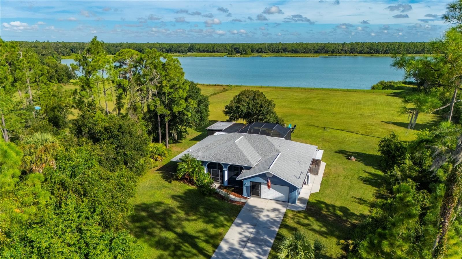 2508 TROPICAIRE BLVD