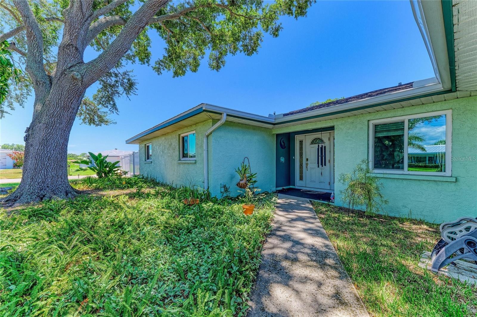 2120 47TH STREET PL W
