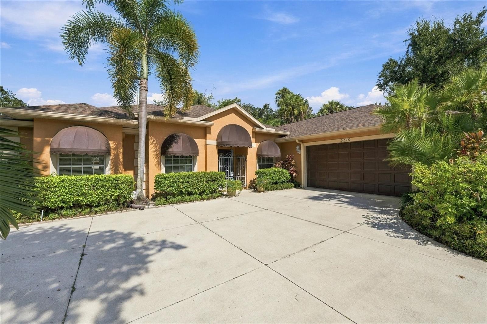 3310 RIVER WOODS DR