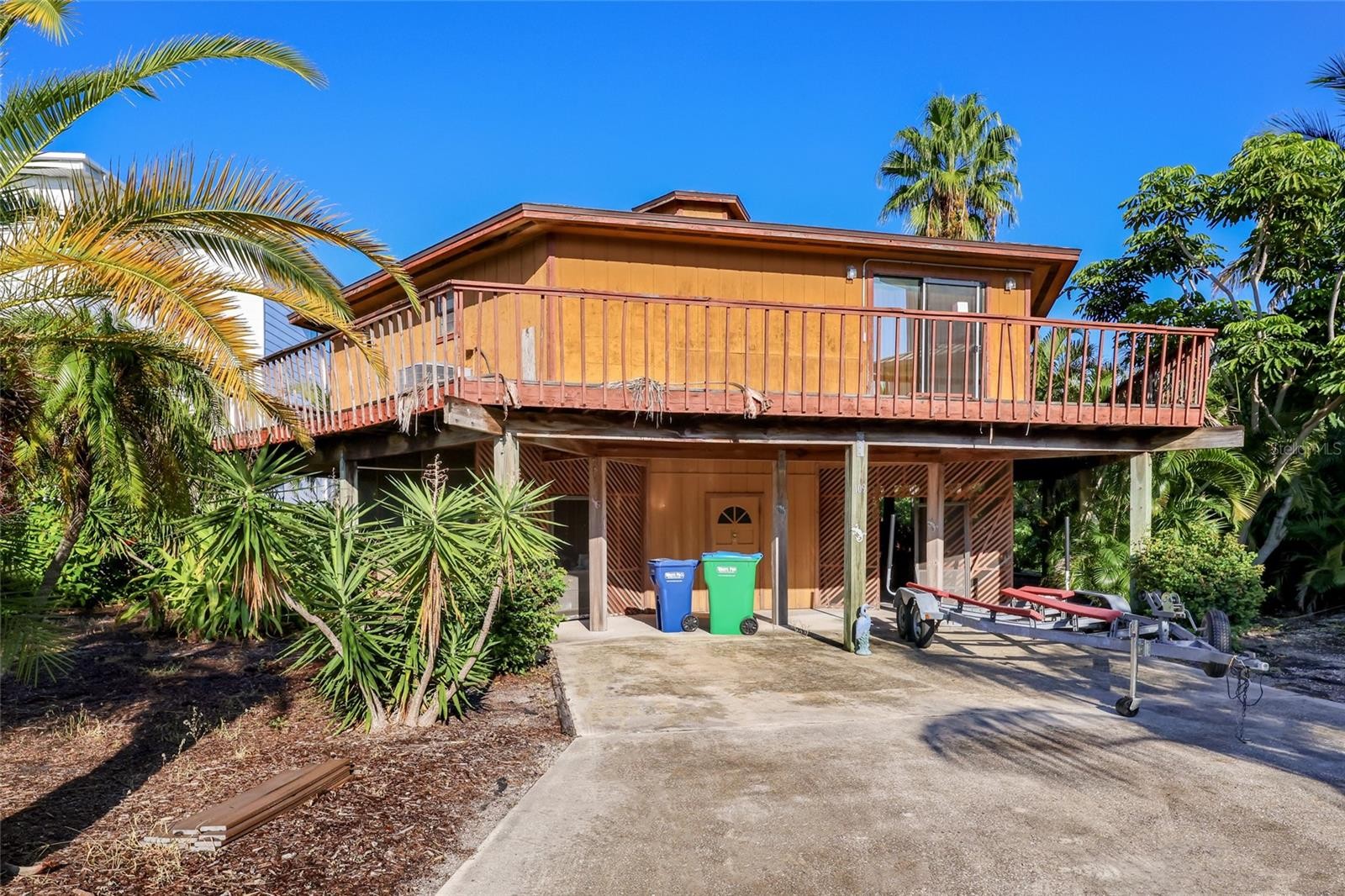 109 GULL DR
