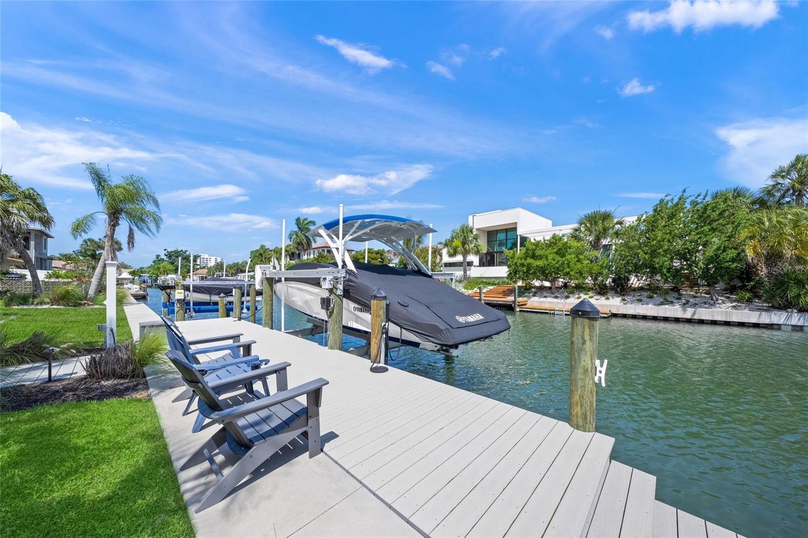 549 HALYARD LN