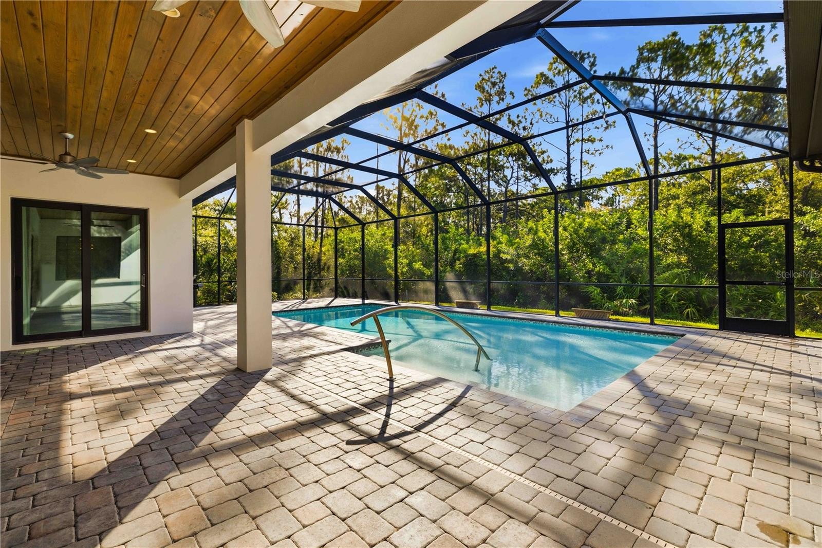21724 DEER POINTE XING