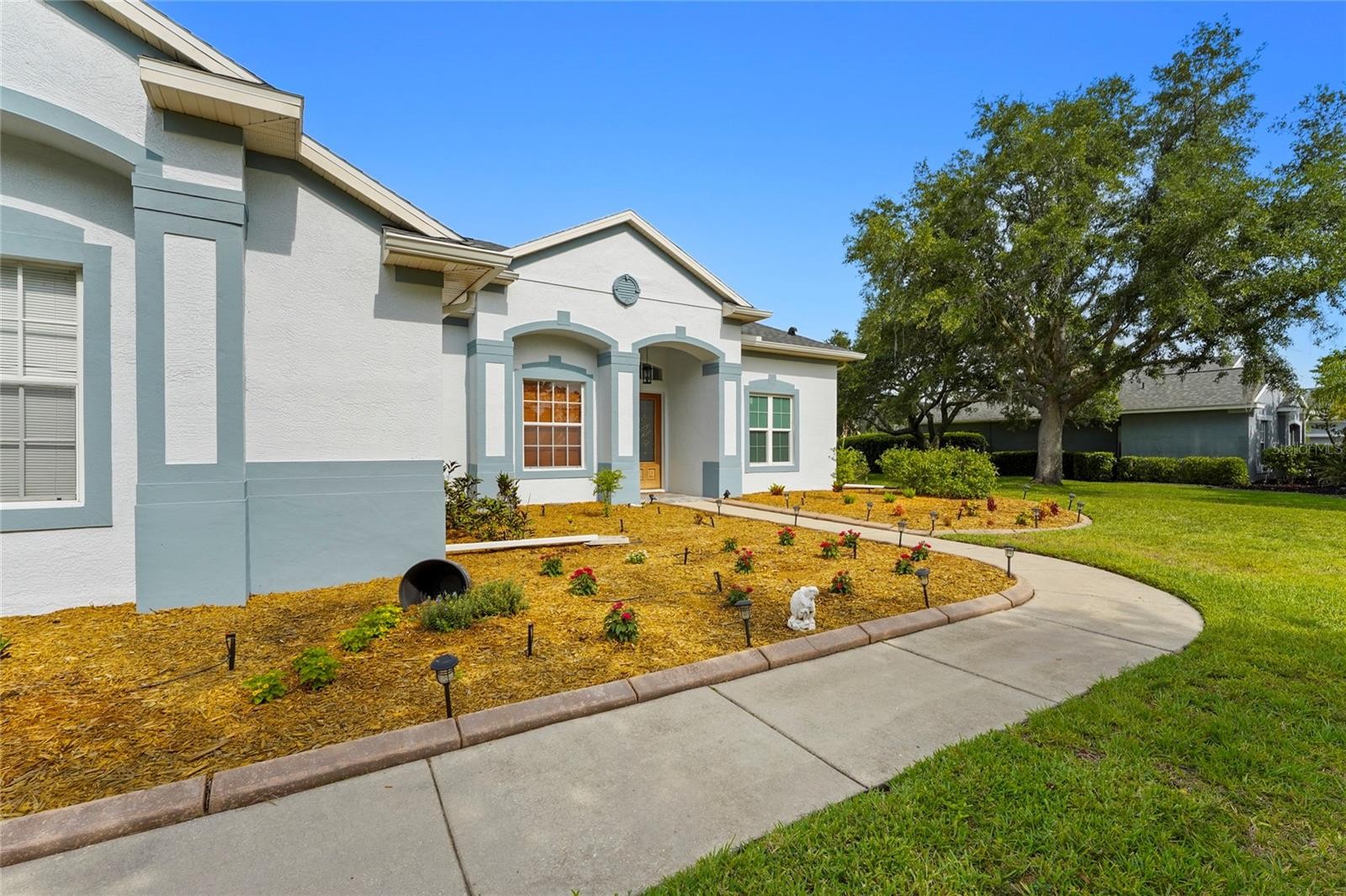 8018 SNOWY EGRET PL