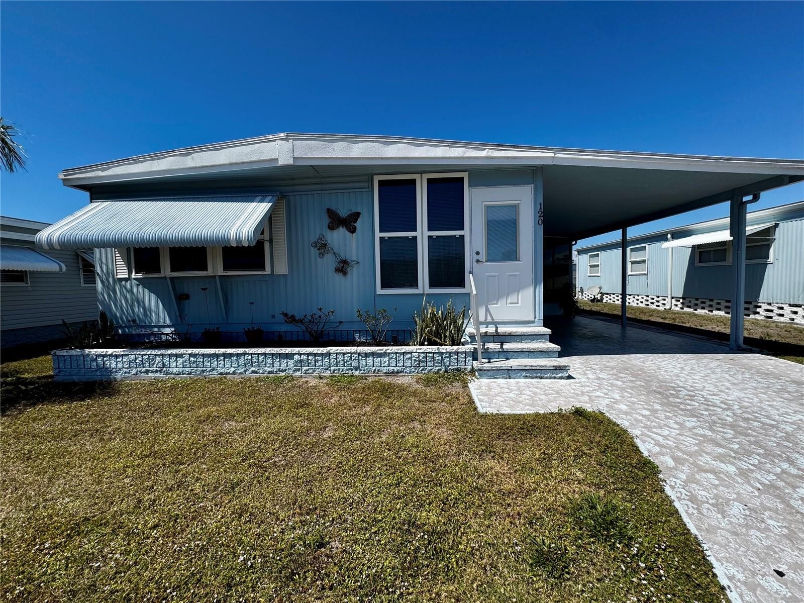 5619 BAYSHORE RD #120